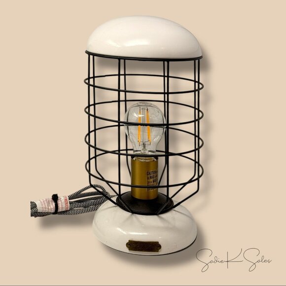 Cage Table Lamp - Hearth & Hand Magnolia - Vintage Lantern‎ Style 2018 - Picture 6 of 10